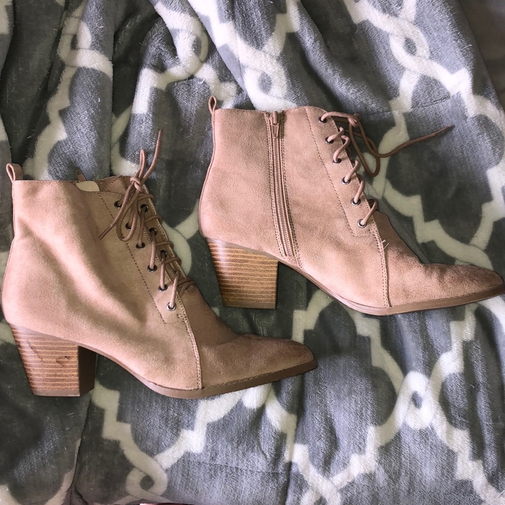 heels/booties